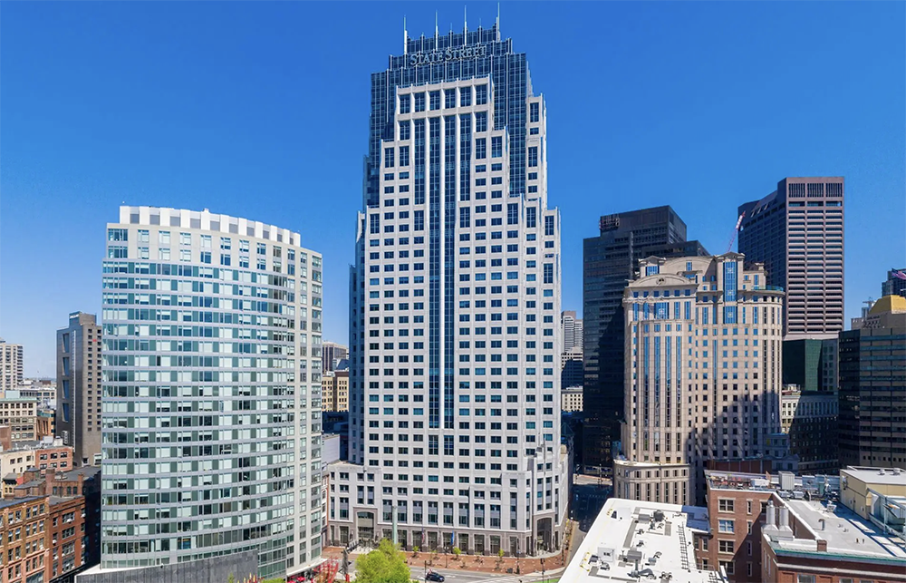 Newmark and Avison Young lease 40,288 s/f to Collegium Pharm. at DivcoWest’s One Lincoln